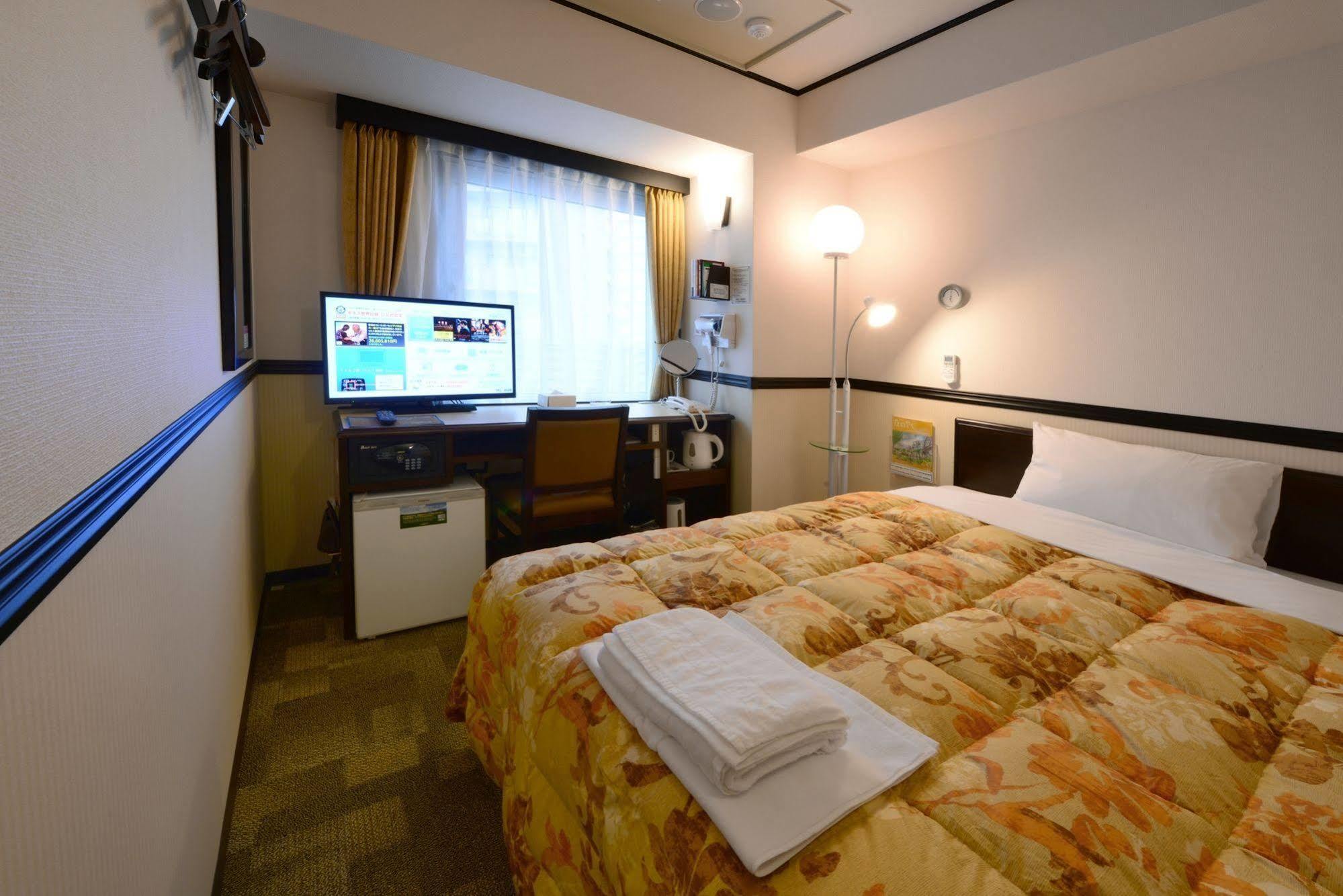 Toyoko Inn Shin-Yamaguchi-Eki Shinkansen-Guchi Ngoại thất bức ảnh